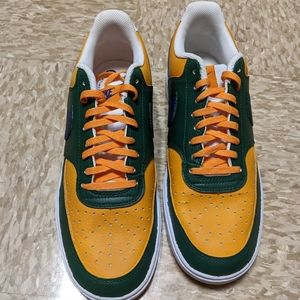 Custom Nike shoes 10.5